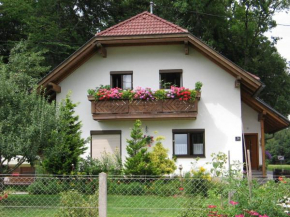 Maria's Ferienwohnung, Laakirchen, Österreich, Laakirchen, Österreich